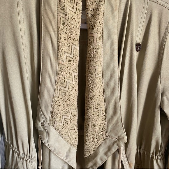 Anthropologie Hei Hei Tan Lace Anorak Small - Picture 4 of 16